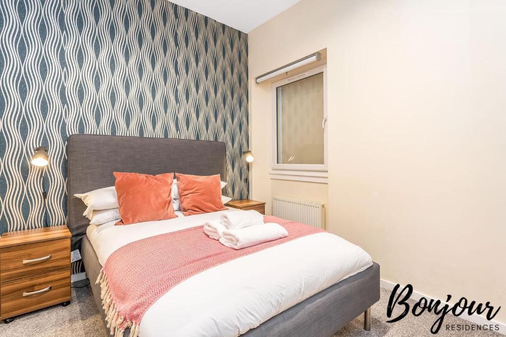 Spacious 2Br-1Ba - Grassmarket - Free Parking By Bonjour Residences เอดินบะระ ภายนอก รูปภาพ