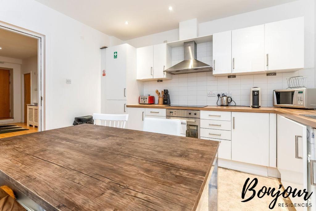 Spacious 2Br-1Ba - Grassmarket - Free Parking By Bonjour Residences เอดินบะระ ภายนอก รูปภาพ