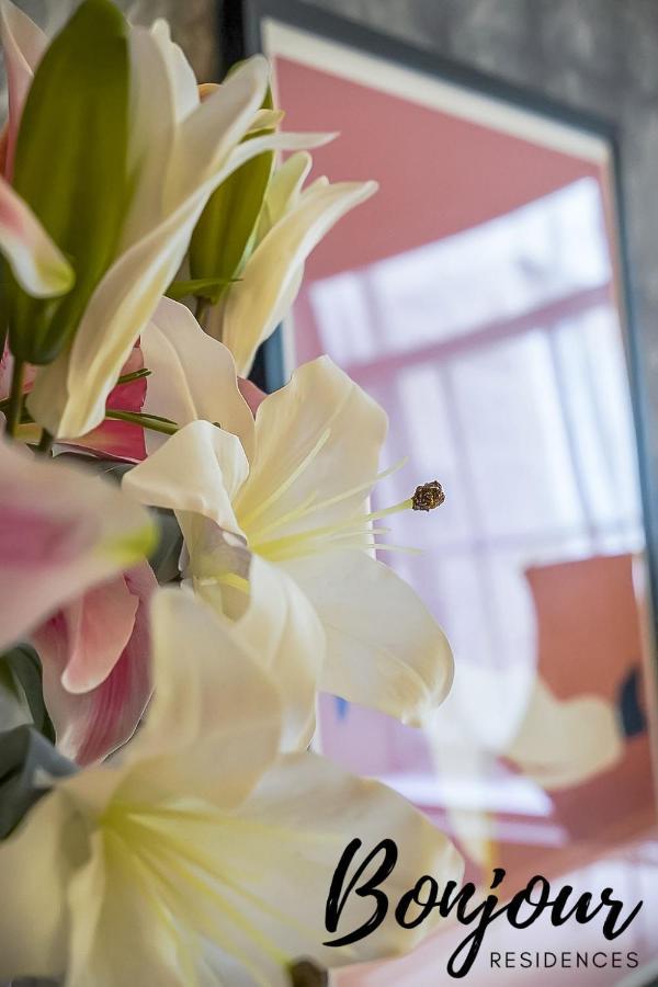 Spacious 2Br-1Ba - Grassmarket - Free Parking By Bonjour Residences เอดินบะระ ภายนอก รูปภาพ
