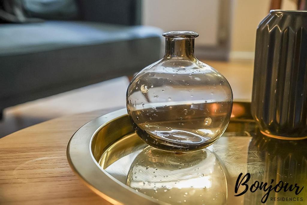 Spacious 2Br-1Ba - Grassmarket - Free Parking By Bonjour Residences เอดินบะระ ภายนอก รูปภาพ